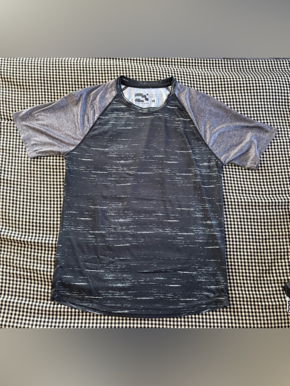 BKLYN Surf Black Heathered Performance SPF Swim Shirt Mens Mediumi